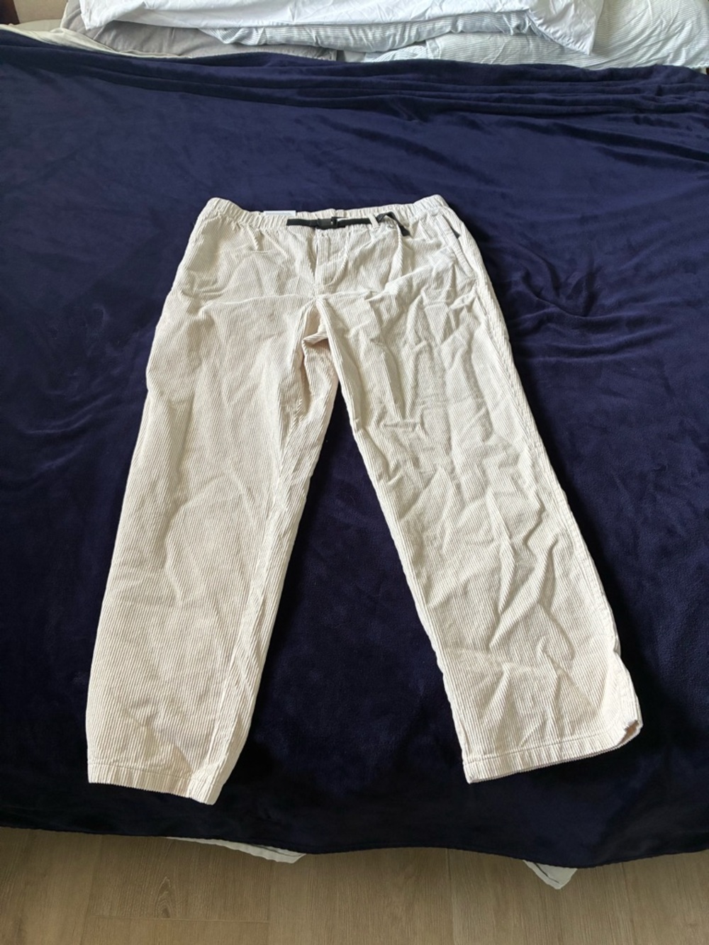 H&M Men’s Sz XL Adjustable Elastic Waist Corduroy Relaxed Fit Pants Ivory Cotton
